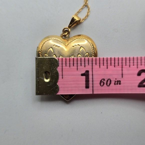 Gold Filled Heart Locket Pendant Necklace - Picture 9 of 10